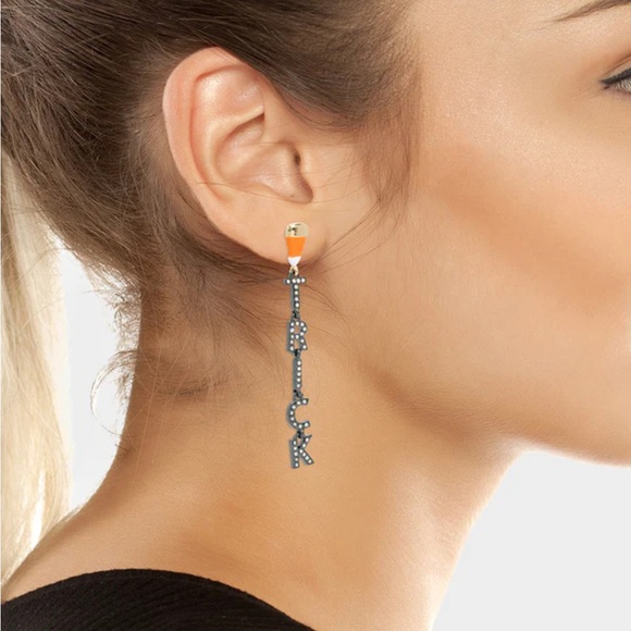 BETSEY JOHNSON Halloween GHOUL FRIENDS TRICK OR TREAT MISMATCH EARRINGS NWT - Picture 2 of 9